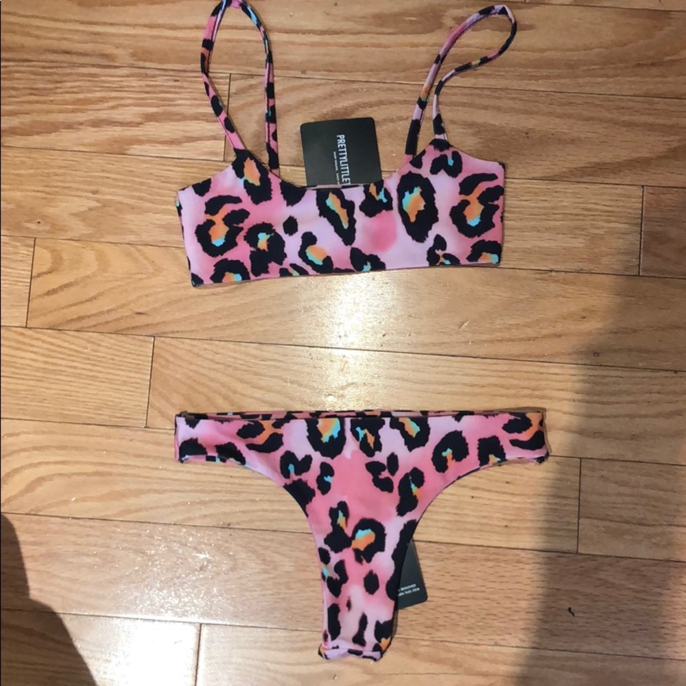 PrettyLittleThing Cheetah Pink Bikini Set